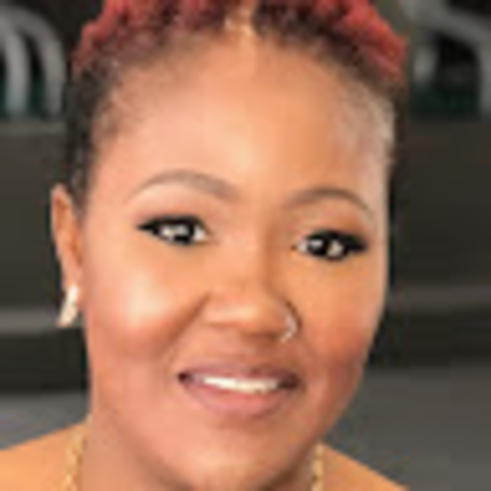 Meet your Posher, Maia